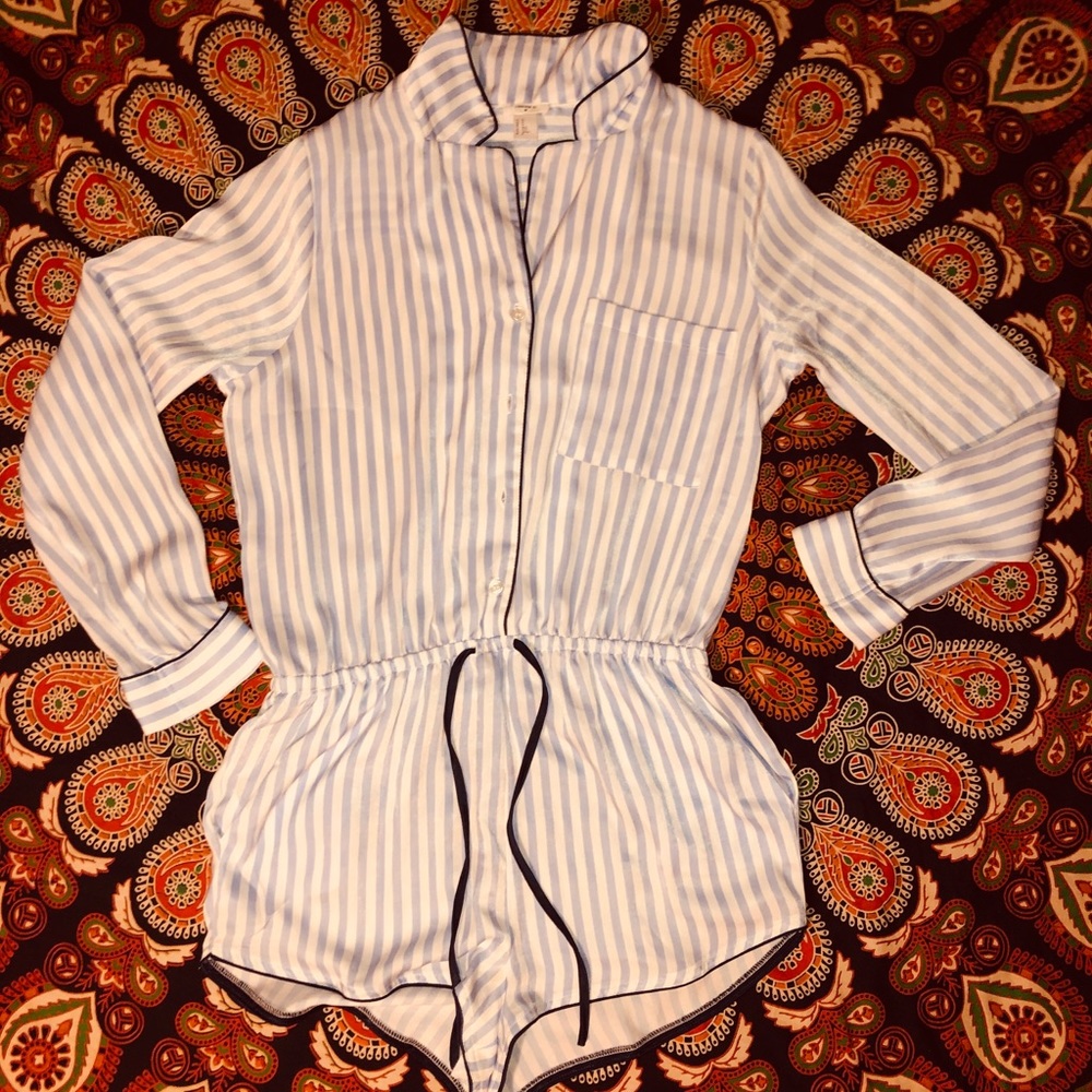 STRIPED PJS